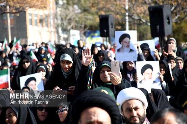 آیین گرامیداشت یوم الله ۱۲ بهمن در بیرجند