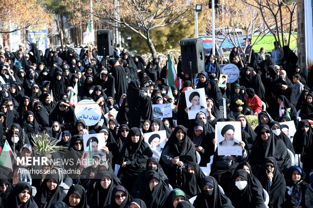 آیین گرامیداشت یوم الله ۱۲ بهمن در بیرجند