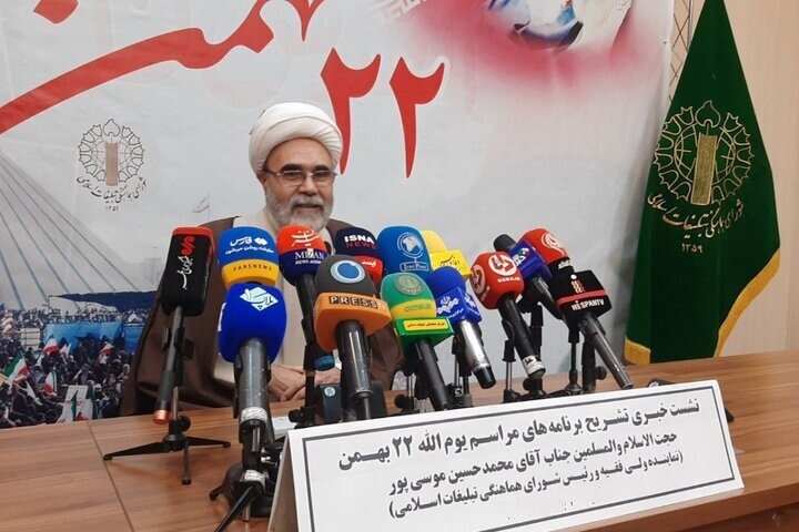 موسی‌پور: دین‌باوری و مردم‌محوری ارکان پایداری و مانایی انقلاب است