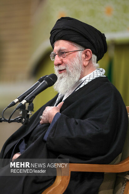 دیدار اقشار مختلف مردم با رهبر معظم انقلاب اسلامی