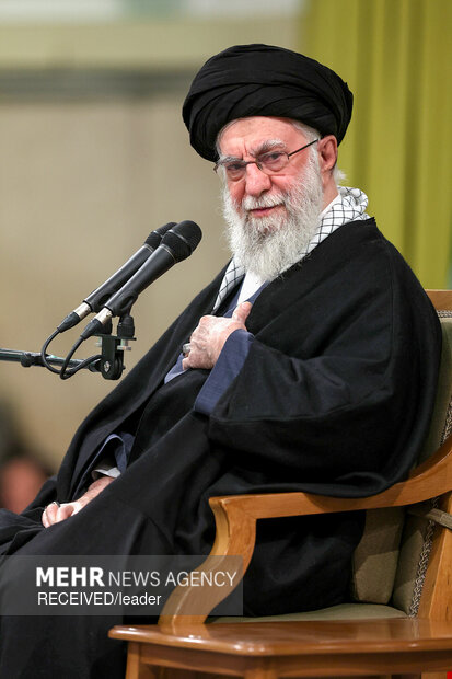 دیدار اقشار مختلف مردم با رهبر معظم انقلاب اسلامی