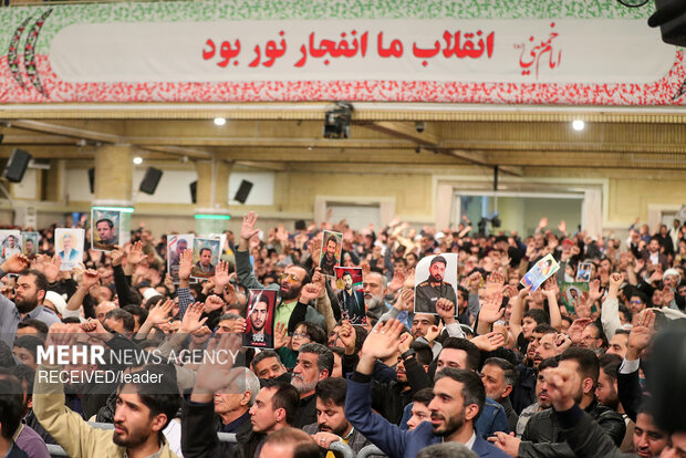 دیدار اقشار مختلف مردم با رهبر معظم انقلاب اسلامی