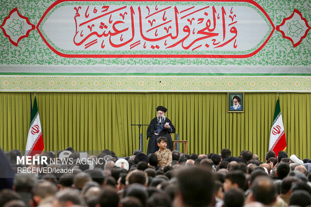 دیدار اقشار مختلف مردم با رهبر معظم انقلاب اسلامی