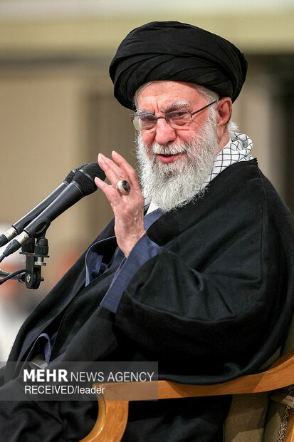 دیدار اقشار مختلف مردم با رهبر معظم انقلاب اسلامی