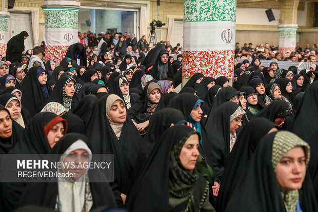دیدار اقشار مختلف مردم با رهبر معظم انقلاب اسلامی