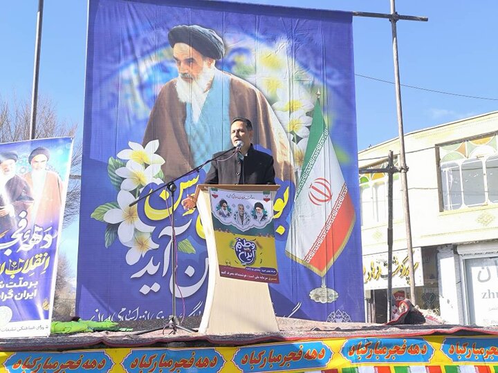 رضایی: استقلال و آزادی محور اصلی انقلاب اسلامی است