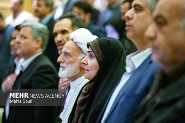 سفر یک روزه وزیر راه و شهرسازی به استان مرکزی