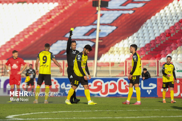 Beaten by Paykan, Esteghlal loses top of PGPL table