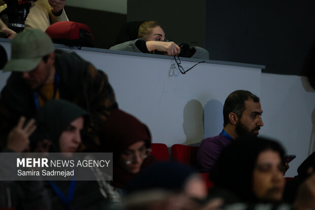 دومین روز چهل‌ و چهارمین جشنواره فیلم فجر