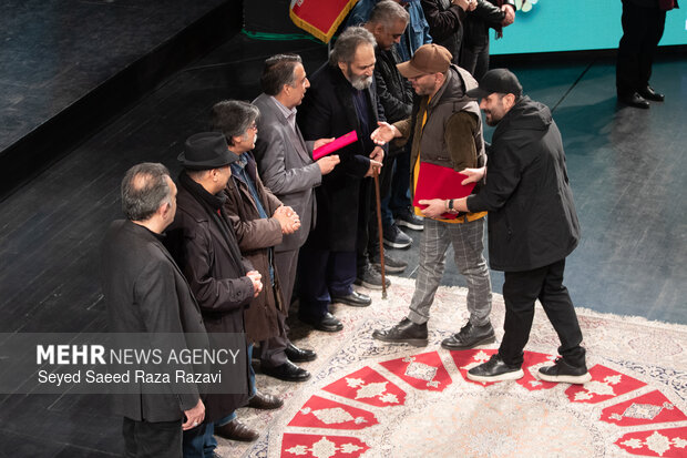 آئین اختتامیه چهل و چهارمین جشنواره تئاتر فجر