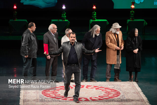 آئین اختتامیه چهل و چهارمین جشنواره تئاتر فجر