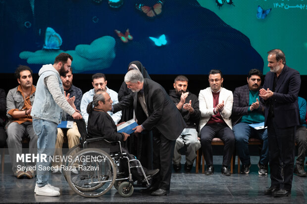 آئین اختتامیه چهل و چهارمین جشنواره تئاتر فجر