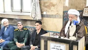 نسل امروز نیازمند آشنایی عمیق با تاریخ انقلاب و مقاومت است