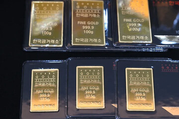 بنك "جي بي مورغان" يتوقع وصول الذهب إلى 6300 دولار في 2026