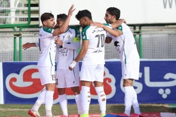 Zob Ahan defeat Fajr Sepasi in 2025/26 PGPL