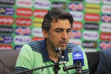 سرمربی خیبر: فولاد در بازی امروز هیچ حرفی برای گفتن نداشت