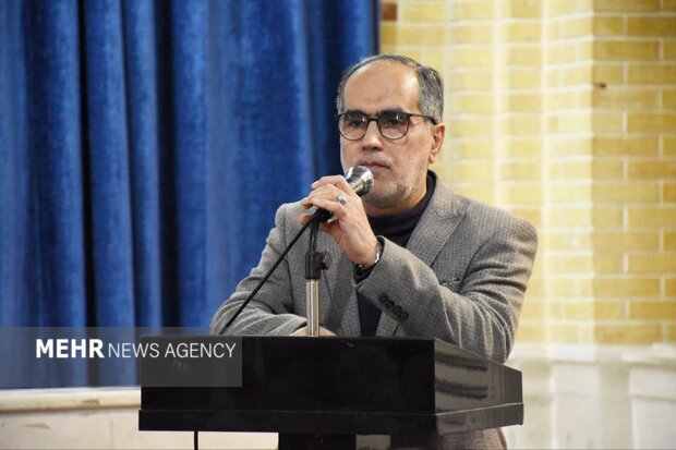 ولایت فقیه؛ ستون انسجام ملی و سکان هدایت کشتی انقلاب در امواج بحران‌ها