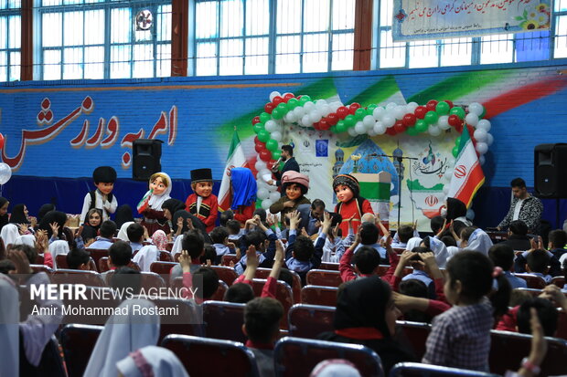 جشن نیمه شعبان و دهه فجر کودکستانی‌های ورامین