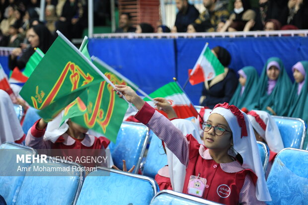 جشن نیمه شعبان و دهه فجر کودکستانی‌های ورامین
