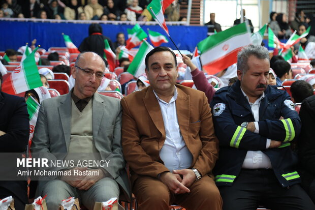 جشن نیمه شعبان و دهه فجر کودکستانی‌های ورامین