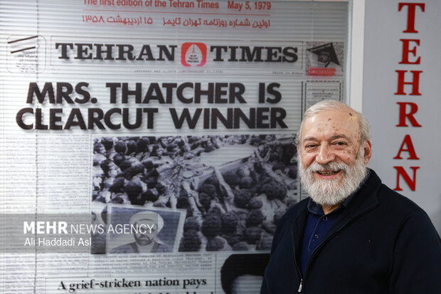 حضور محمدجواد لاریجانی در گروه رسانه‌ای مهر