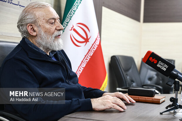 Mohammad-Javad Larijani tours MNA HQ in Tehran
