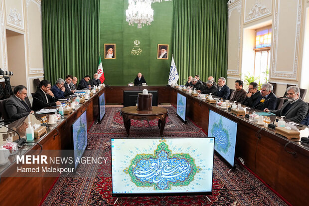 دیدار وزیر علوم و جمعی از رؤسای دانشگاه‌های سراسر کشور با رئیس مجلس