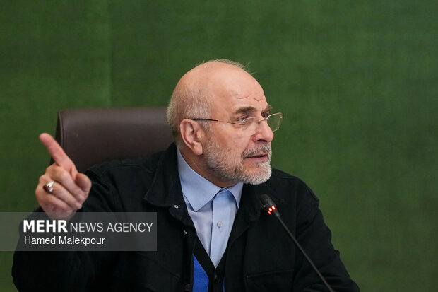 دیدار وزیر علوم و جمعی از رؤسای دانشگاه‌های سراسر کشور با رئیس مجلس