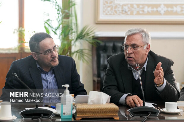 دیدار وزیر علوم و جمعی از رؤسای دانشگاه‌های سراسر کشور با رئیس مجلس