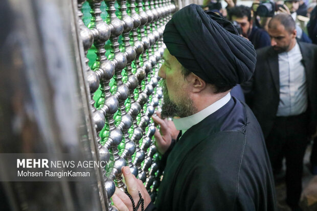 مراسم تجدید میثاق وزیر و کارکنان وزارت امور خارجه با آرمان‌های امام راحل