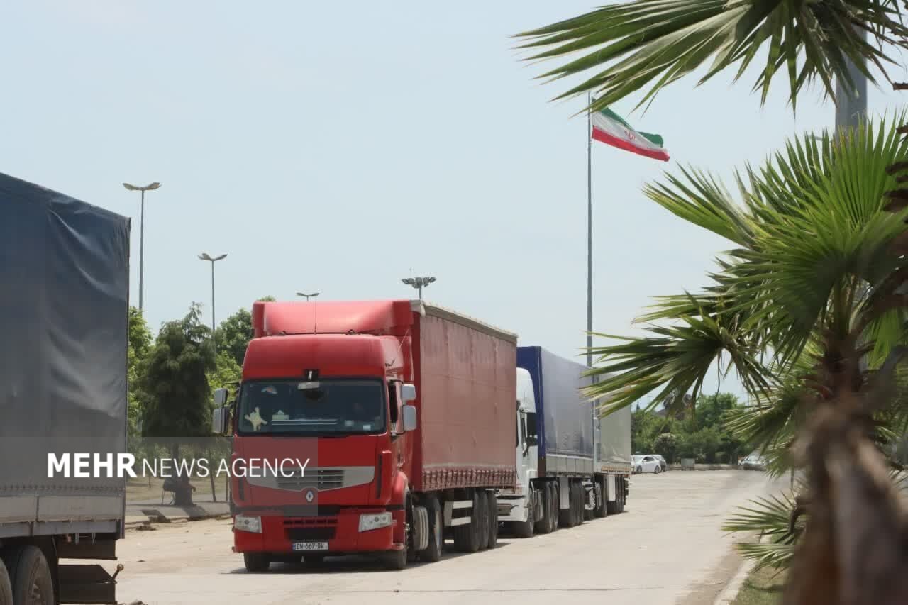 مرادی: بیش از یک میلیون تُن کالا از گیلان ترانزیت شد مرادی: بیش از یک میلیون تُن کالا از گیلان ترانزیت شد