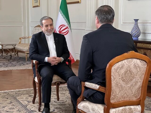 عێراقچی: نیگەرانی شەڕ نیم، تەواو بۆی ئامادەین