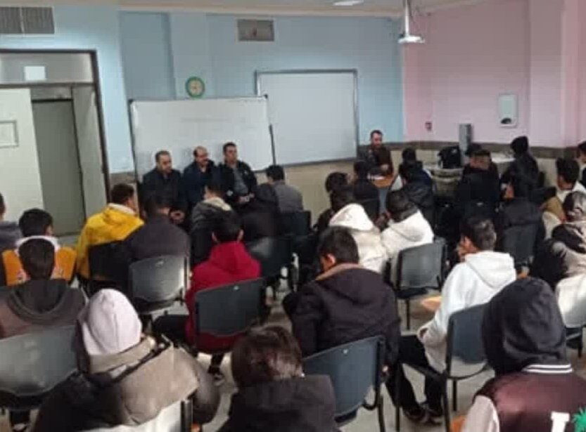 اجرای طرح «قاضی مدرسه» در شهرستان سرخه