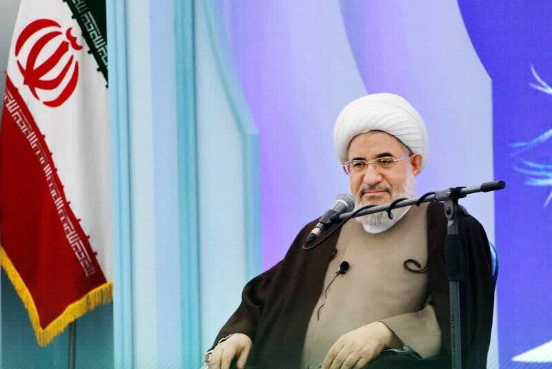 آیت الله اراکی: جامعه جهانی عدل مهدوی مقصد قطعی حرکت تاریخی امت‌ها است