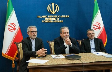 وزير الخارجية الإيراني يؤكد على أهمية إقامة علاقات مستدامة وعادلة مع الدول الآسيوية