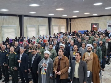 جشن نیمه شعبان با حضور مردم و مسئولان در دالاهو برگزار شد