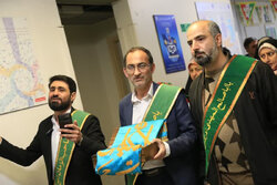 هدایای ویژه به ۷۰ بیمار ورامینی در آستانه ولادت حضرت ولی‌عصر (عج)