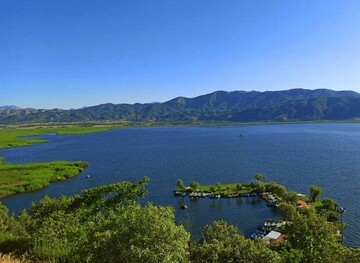 قادری: احیای تالاب «زریوار» تنها با مدیریت یکپارچه امکان‌پذیر است