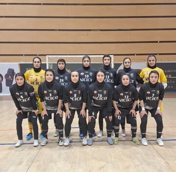 تقابل حساس نمایندگان فوتسال زنان استان کرمان برابر رقبا