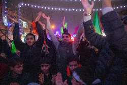 برگزاری مراسم جشن و سرور دستجات حسینی تبریز در بازار بزرگ تبریز