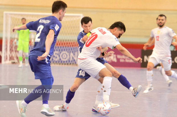ازبکستان هم جلوی غول آسیا تسلیم شد/ فوتسال ایران به نیمه نهایی رسید