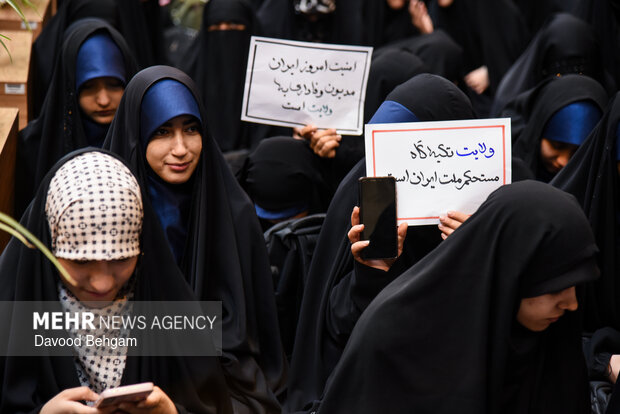 اجتماع حوزویان مشهد در دفاع از حریم ولایت