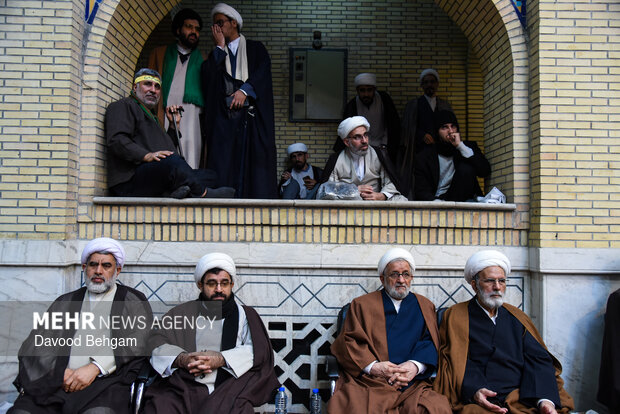 اجتماع حوزویان مشهد در دفاع از حریم ولایت