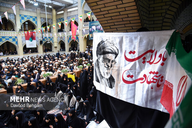 اجتماع حوزویان مشهد در دفاع از حریم ولایت