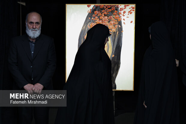 مراسم رونمایی از اثر «سایه امنیت»