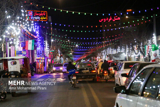 قم در آستانه نیمه‌شعبان غرق در نور و شور