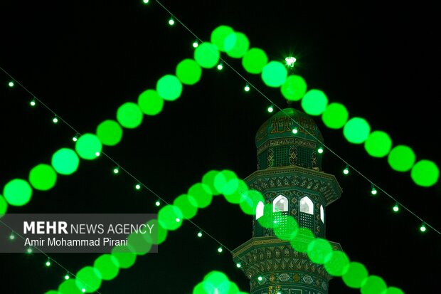 قم در آستانه نیمه‌شعبان غرق در نور و شور