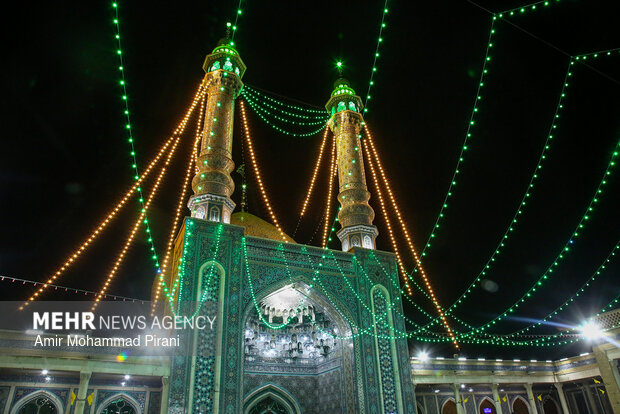 قم در آستانه نیمه‌شعبان غرق در نور و شور