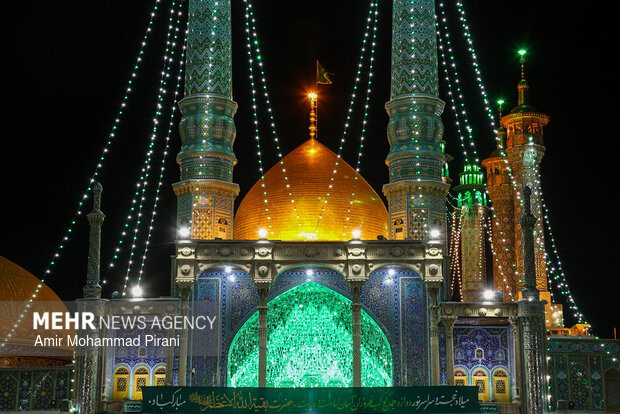 قم در آستانه نیمه‌شعبان غرق در نور و شور