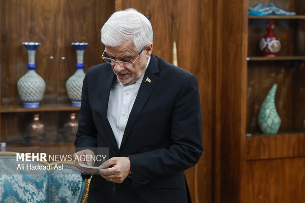 دیدار سفیر عمان با معاون اول رئیس‌جمهور